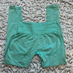 NVGTN LEGGINGS (very good condition)